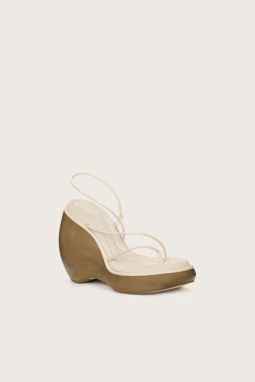 Sandalias Cuña Cult Gaia Denali Blancas | LYRNG-4209